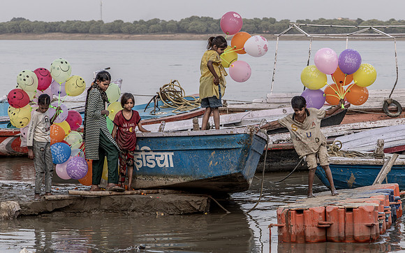 Young Balloon Sellers