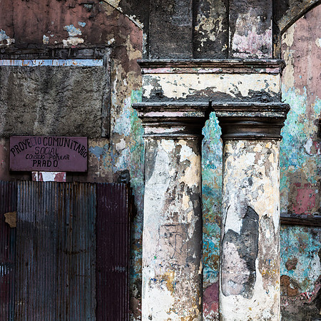 Prado Pillars, Havana