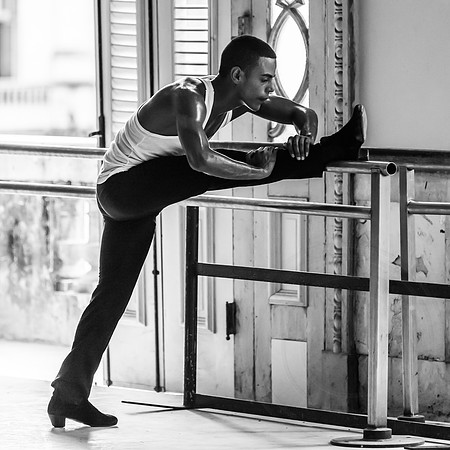 Ballet Espanol de Cuba 17 B&W