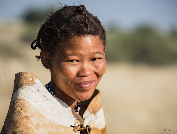 Bushwoman 4