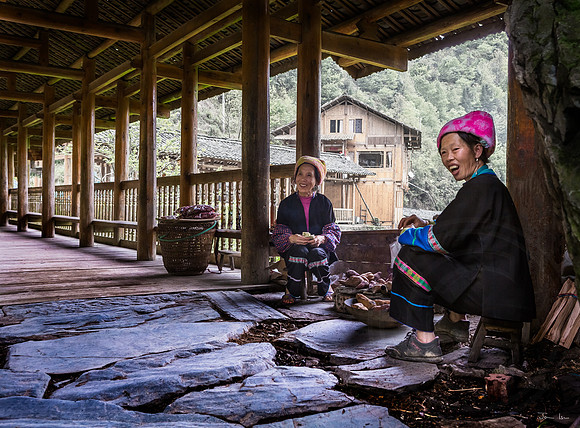 Old Women Selling Sweet Potatoes (Zhuang) 2