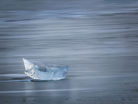 Jewel with Tidal Lines