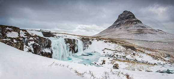 Kirjjufellfoss and Kirkufell 1