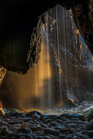 Golden Waterfall, Plemont